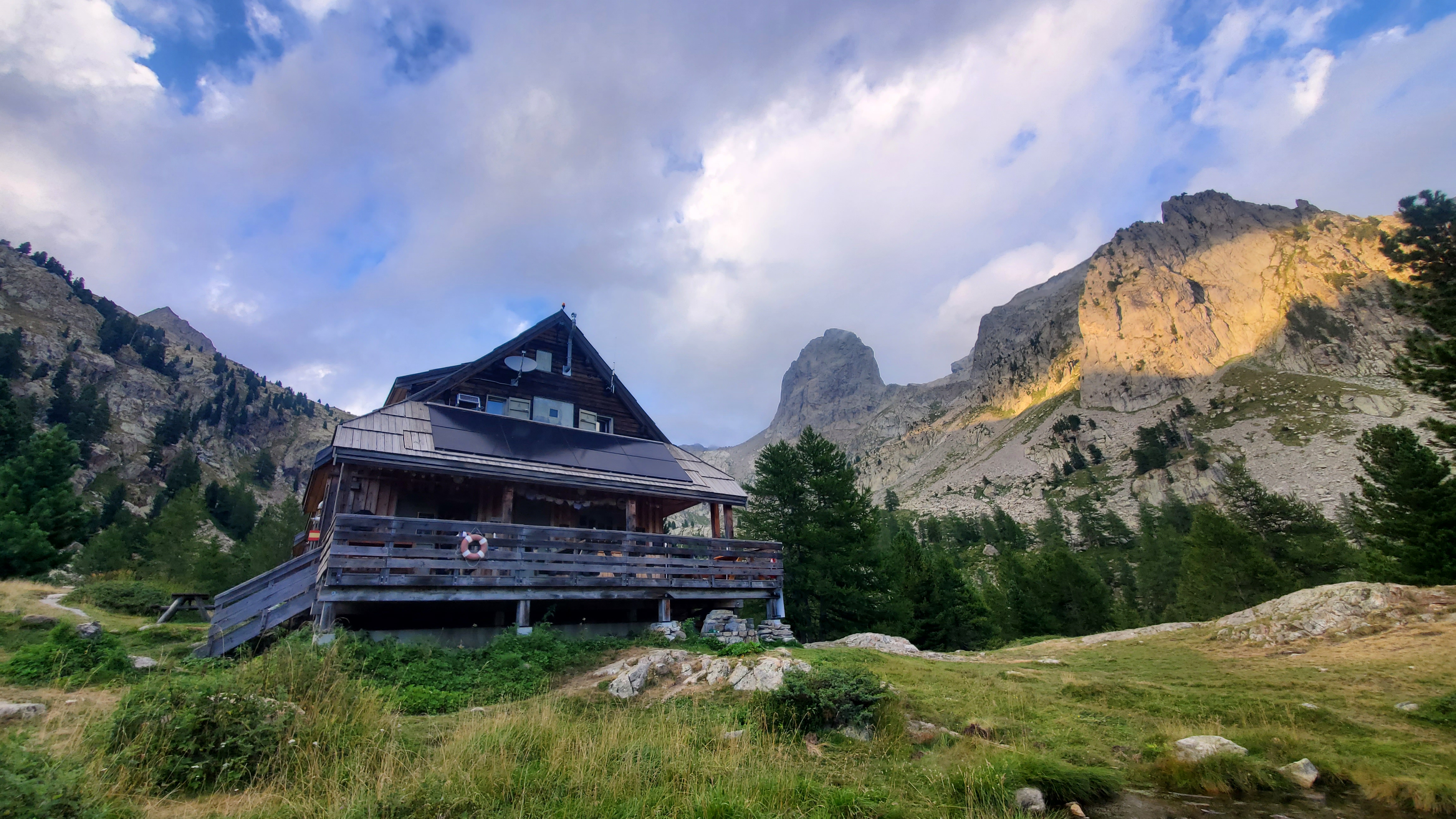 refuge de la Cougourde randonnée mercantour